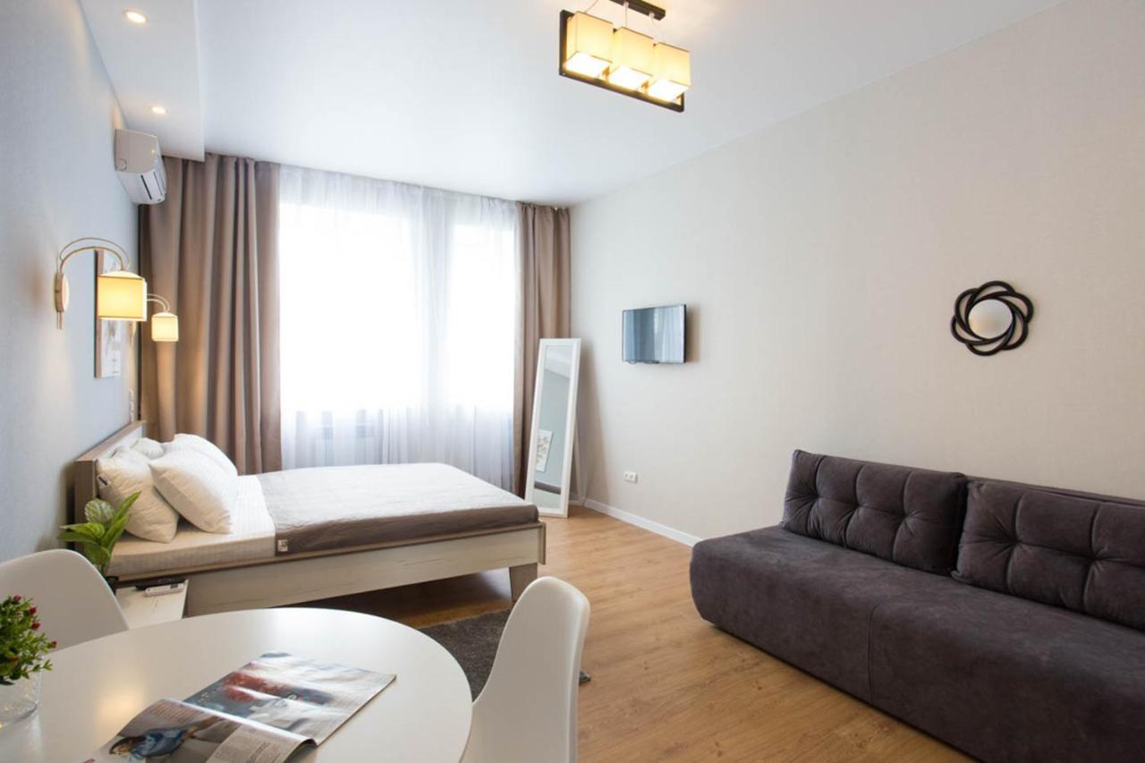 Lux Studio Near Metro Yaroslava Mudroho, Universytet - Chernyshevska Str 95-4 Харків Екстер'єр фото
